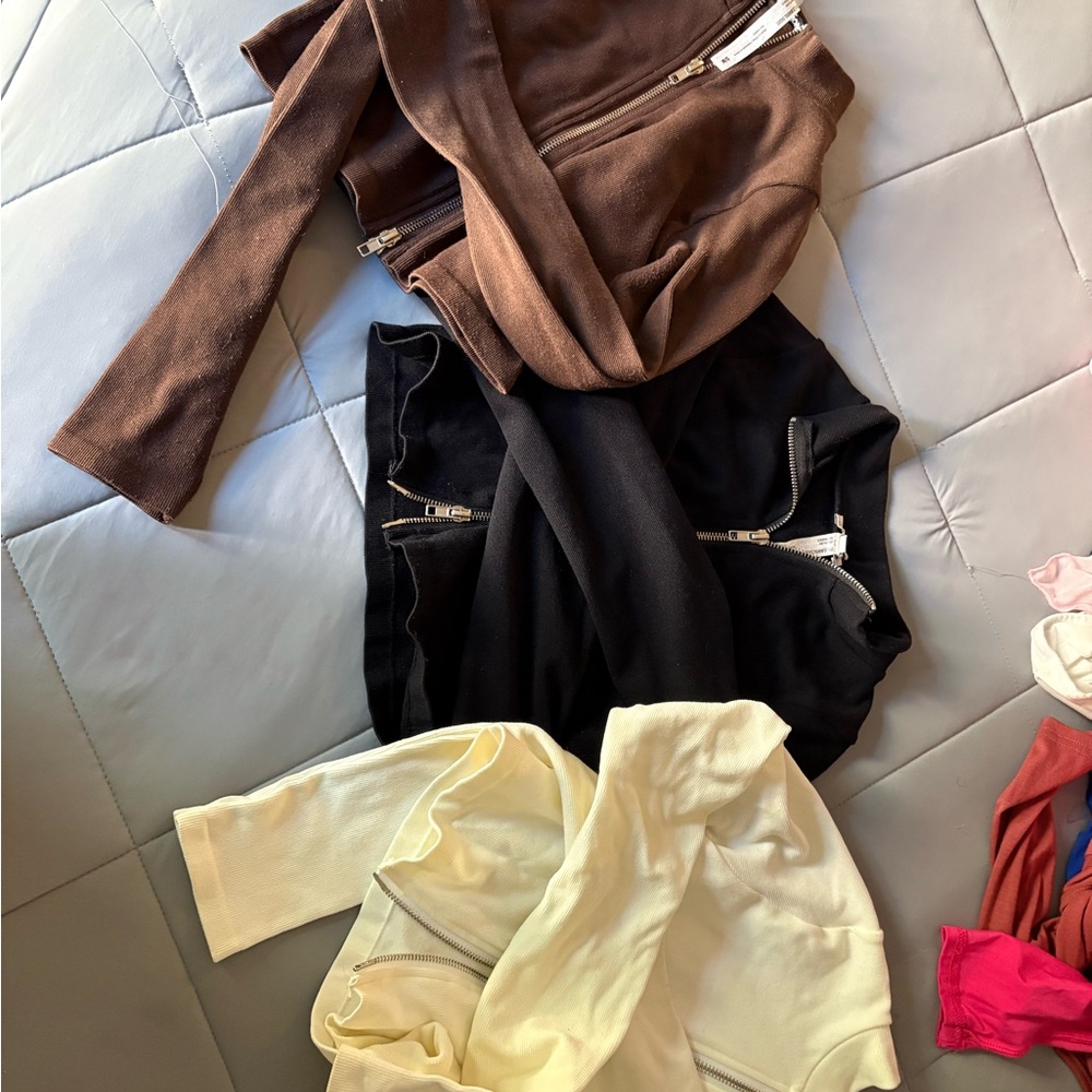 Fashion nova 2 way zip tops 3 pack